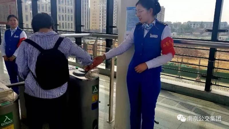 1538967939627116.jpg 4.webp.jpg