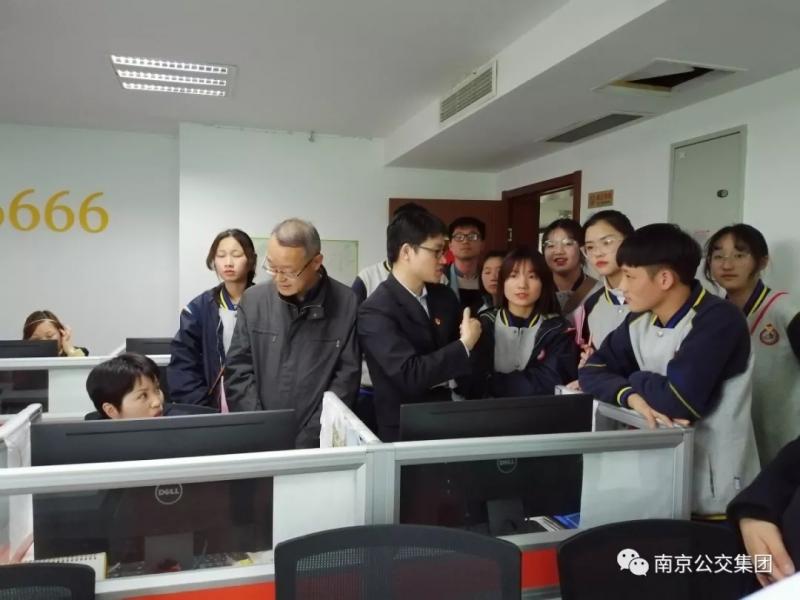 1553737553426899.jpg 640.webp.jpg