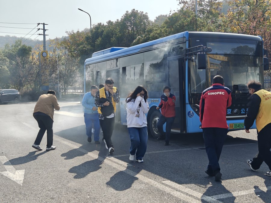 微信图片_20251113133837_108_3.jpg 微信图片_20251113133837_108_3.jpg